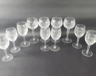 576 Group of crystal stemware