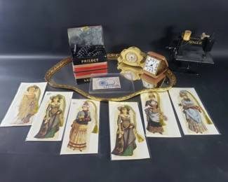 317 Hollywood Regency style Onirro perfume tray,