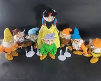 322 Walt Disney Snow White and the seven dwarves