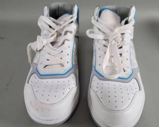 056 105 Dior B27 Hightop leather sneakers