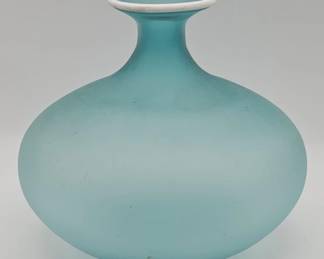 488h Vintage handblown frosted aqua art glass vase