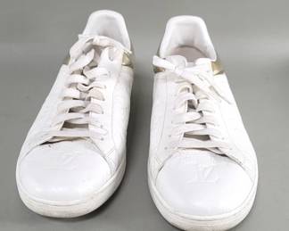 051 104 Louis Vuitton Luxembourg leather sneakers
