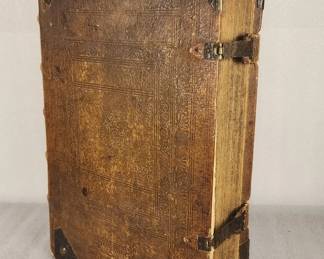 018 301h 1765 German oversized bible Martin Luther