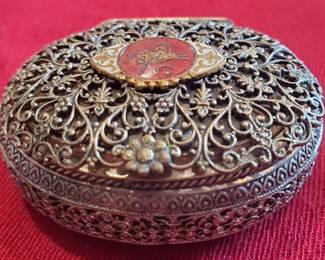 406h Vintage silver tone on gold wash filigree