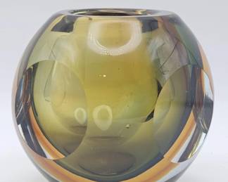 385h Vintage handblown green and amber sommerso