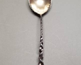 153 13 Whiting sterling Square Twist pattern