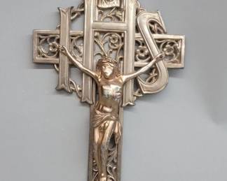 514 Vintage spelter crucifix