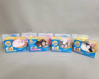 319 Box of ZhuZhu pets toys