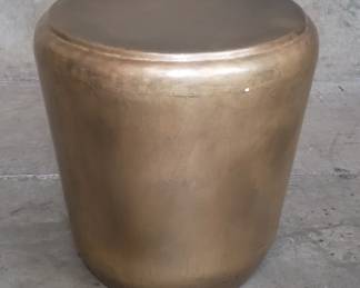 120 290 Vintage brass tone metal drum table