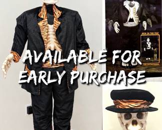 Gemmy animatronic singing and dancing skeleton with box - $195 - call/text 507-458-2542