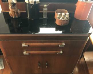 Medical cabinet with black glass
