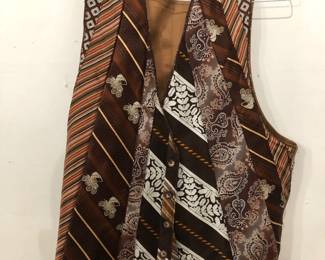 Ties vest
