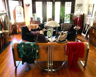 Welcome to this Extraordinary Sale of 1000s of Pieces of Men’s Vintage Clothing & A Selection of Women’s Too!  Never in My 50 Years In Business Have I Seen Anything Like it! 