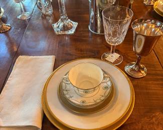 Several China and Crystal patterns