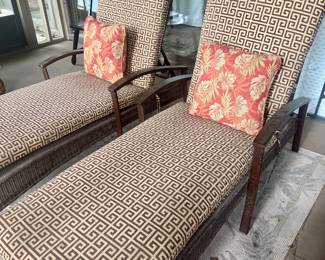 Pair lounge chairs with cushions