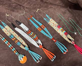 SANTA DOMINGO NATIVE STRUNG BEADED NECKLACES
