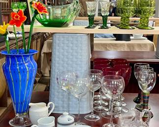 HANDBLOWN ART GLASS VASE, CAFE COLLECTION BY POTTERY BARN