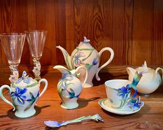 GORGEOUS FRANZ HUMMINGBIRD COLLECTION