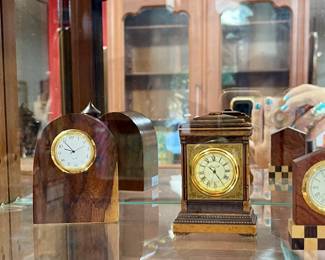MINIATURE CLOCKS