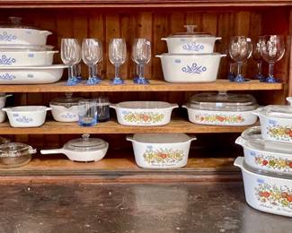VINTAGE “CORNFLOWER” CORNINGWARE, CORNINGWARE “SPICE OF LIFE” 