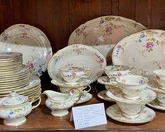 CASTLETON “SUNNY VALE” CHINA SERVICE FOR 8