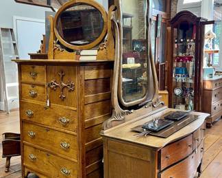 ANTIQUE OAK DRESSERS WITH MIRRORS