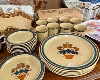 VINTAGE STONEWARE DISHES