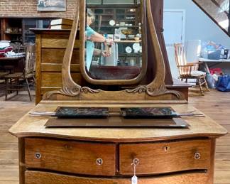 ANTIQUE OAK DRESSER WITH WISHBONE MIRROR SUPPORT & SERPENTINE DRAWER FRONTS