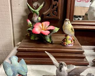 VINTAGE BIRD FIGURINES