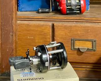SHIMANO BANTAM CURADO REEL, PENN REEL