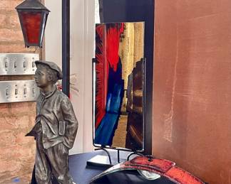 VINTAGE WHISTLING BOY LAMP, ART GLASS DECOR