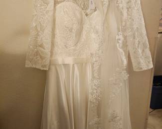 Vintage wedding dress