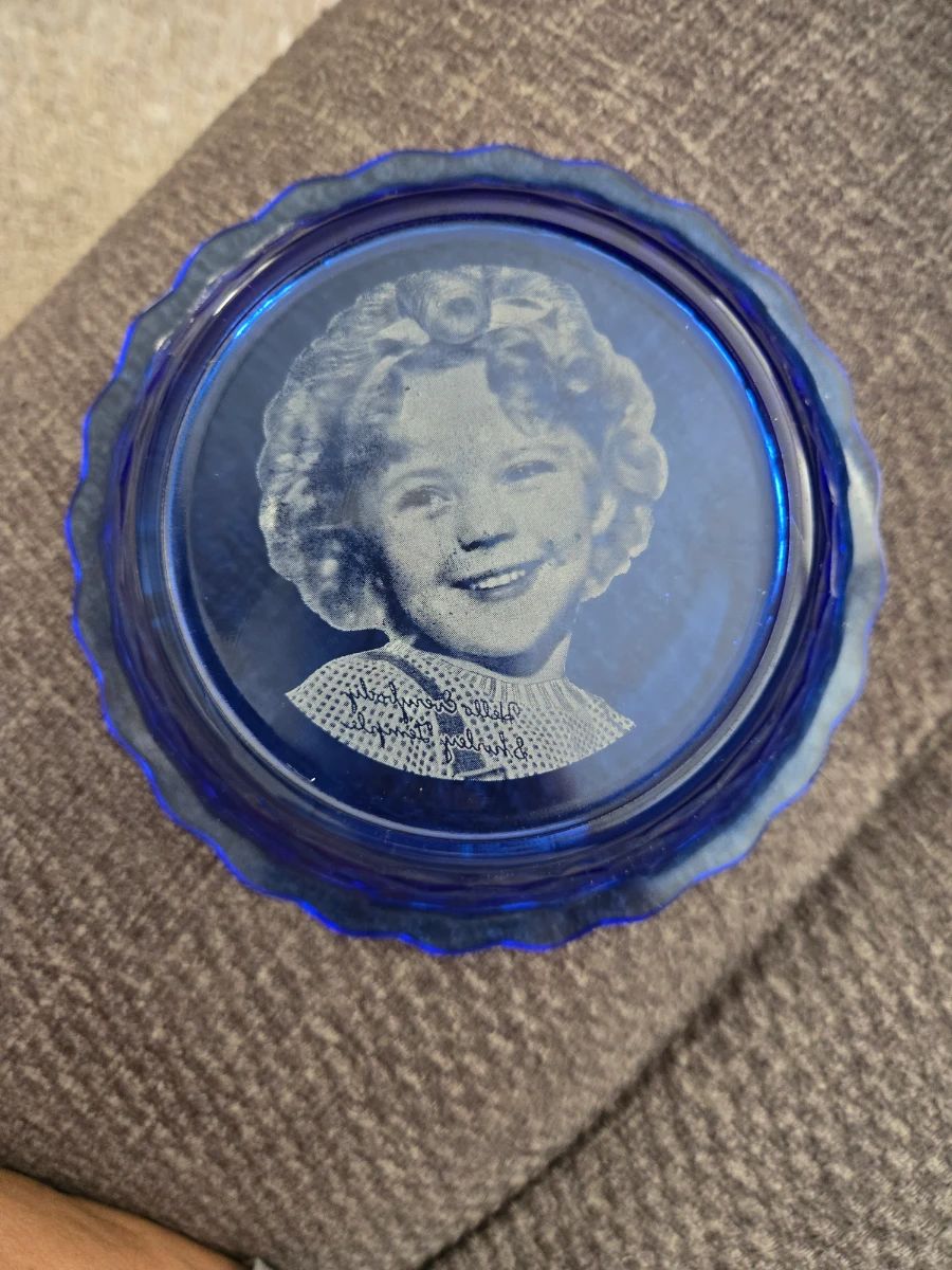Vintage shirley temple depression glass cereal bowl