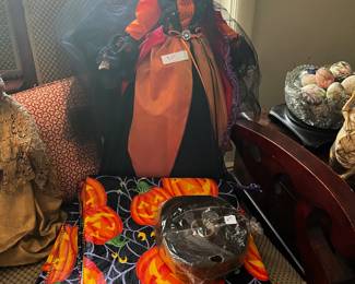 Halloween decor