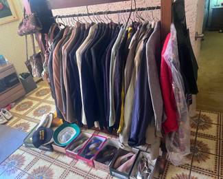 Clothing Rack And Accessory Trays