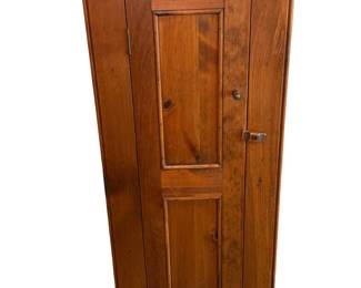 Primitive Style Jelly Cupboard