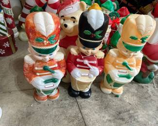 Toy soldiers blowmolds