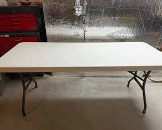 6’ Plastic Portable Table
