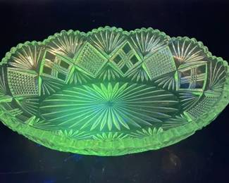Duncan Miller Quartered Block Paneled Diamond EAPG 1894 Oval Glass Bowl with Green Ultraviolet Glow