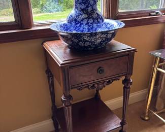 Wash pot