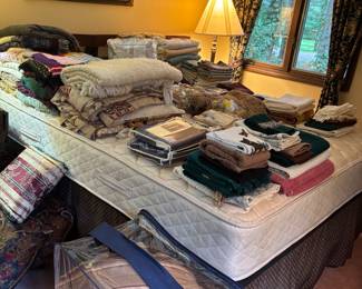 Queen bed and box