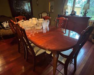 Dining room table- Cherry