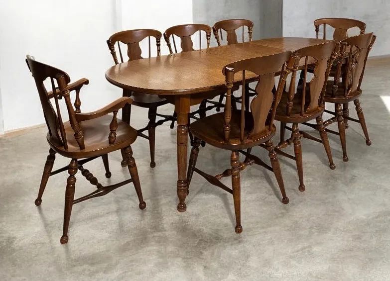  01 Heywood Wakefield Early American Style Dining Set  Table with 3 Leaves  8 Chairs