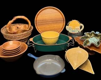 Diverse  Decorative Milbern, McCoy  French Le Creuset
