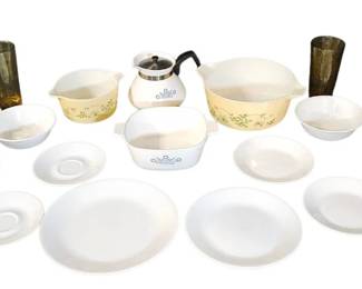 Classic Retro Kitchenware Pyrex, Corning Ware, Corelle  Dimple Glasses