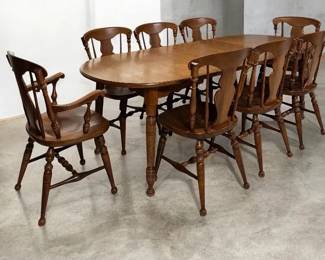  01 Heywood Wakefield Early American Style Dining Set  Table with 3 Leaves  8 Chairs