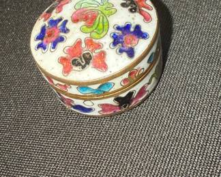 Vintage Chinese Cloisonné Enamel Floral Trinket Box