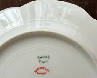 Haviland Limoges Porcelain Dinnerware Service - Schleiger 42G