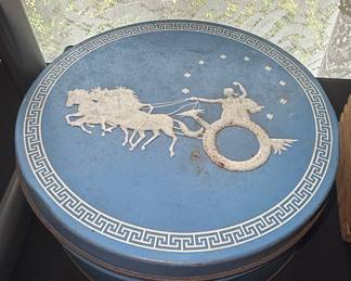 Round Tin Greek Key Pattern Chariot & Horses Blue White