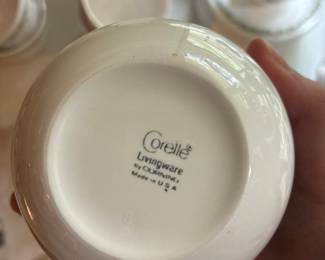 Corelle Crazy Daisy Spring Blossom Green Dinnerware